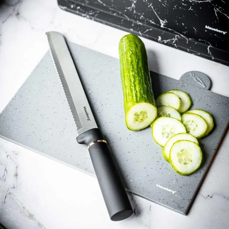 Klausberg, zestaw noży i desek kuchennych na stojaku