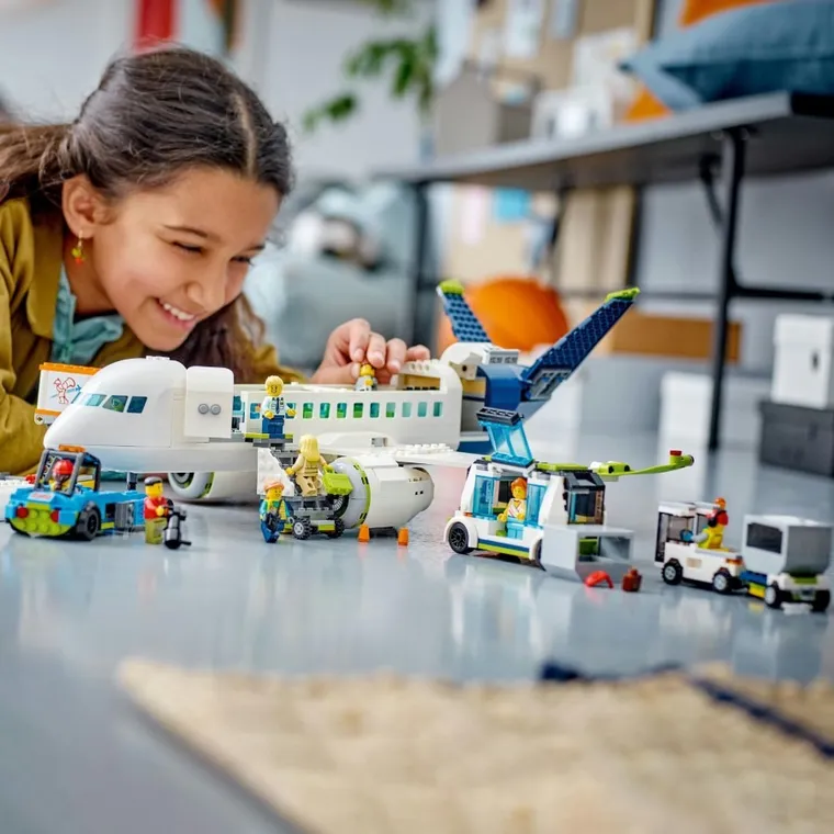 LEGO City, Samolot pasażerski, 60367