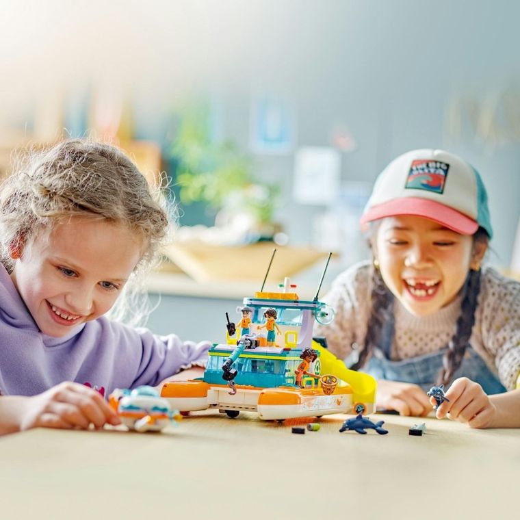 LEGO Friends, Morska łódź ratunkowa, 41734