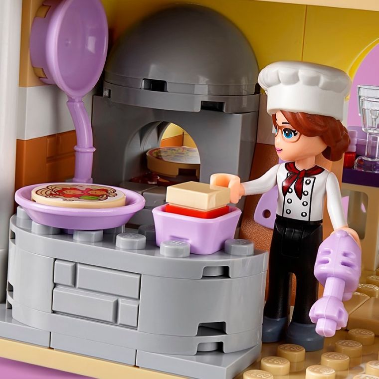 LEGO Friends, Restauracja w Heartlake, 41379