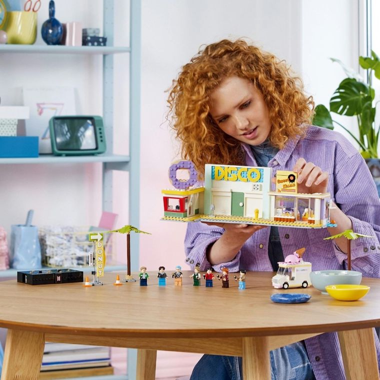 LEGO Ideas, BTS Dynamite, 21339