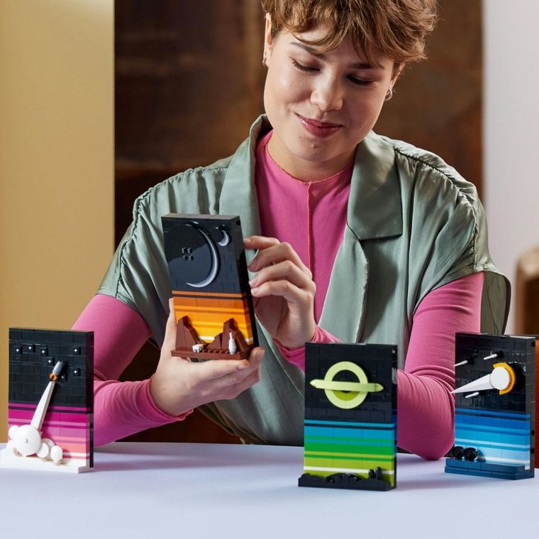 LEGO Ideas, Opowieści z czasów wyścigu kosmicznego, 21340