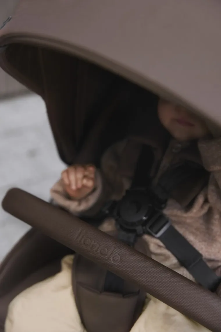 Lionelo, Mika Plus, wózek spacerowy, mocha mousse