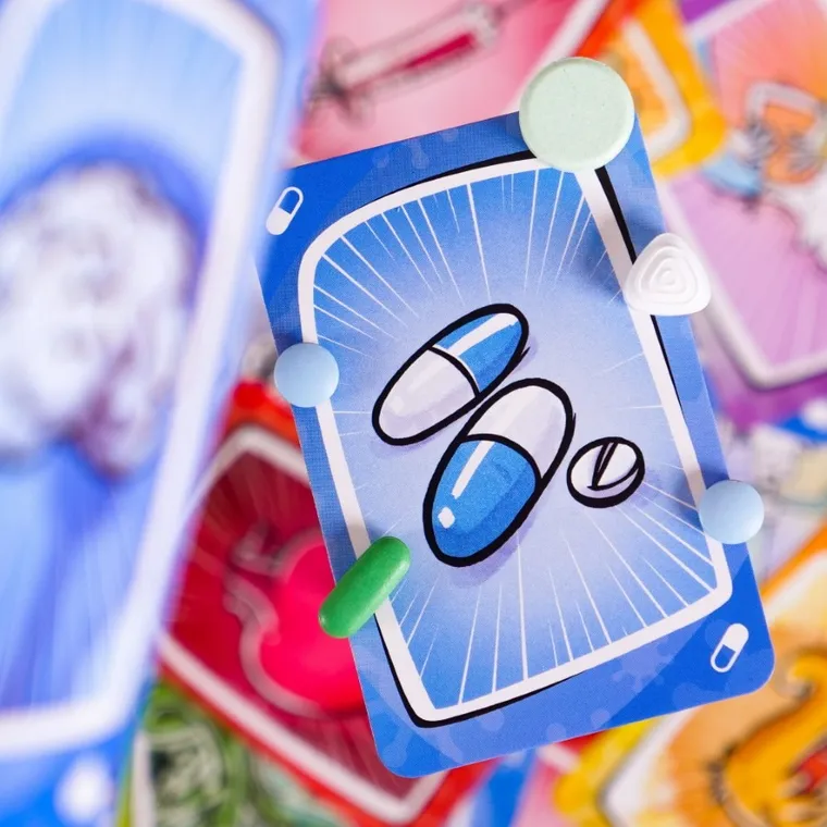 Muduko, Wirus! gra karciana