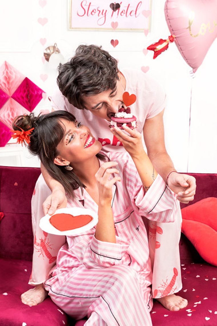 PartyDeco, dekoracje do muffinek Serca, 11 cm, 6 szt.