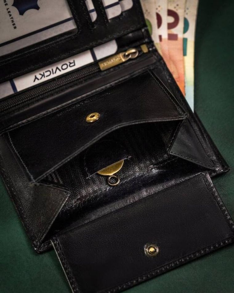 Portfel, czarny, skórzany, RFID, Rovicky