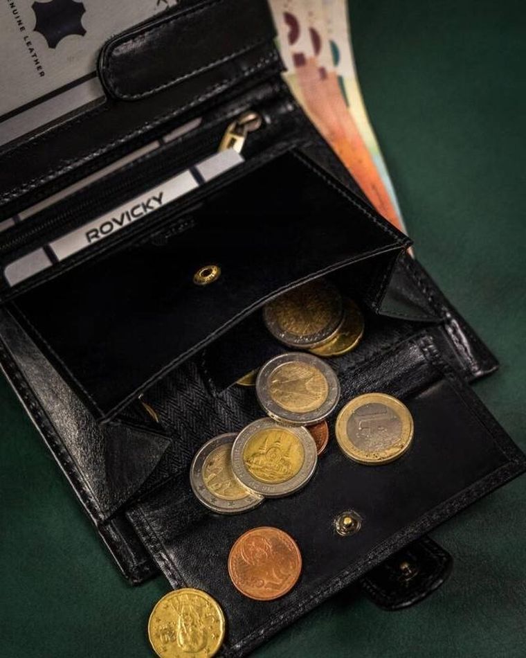 Portfel, czarny, skórzany, RFID, Rovicky