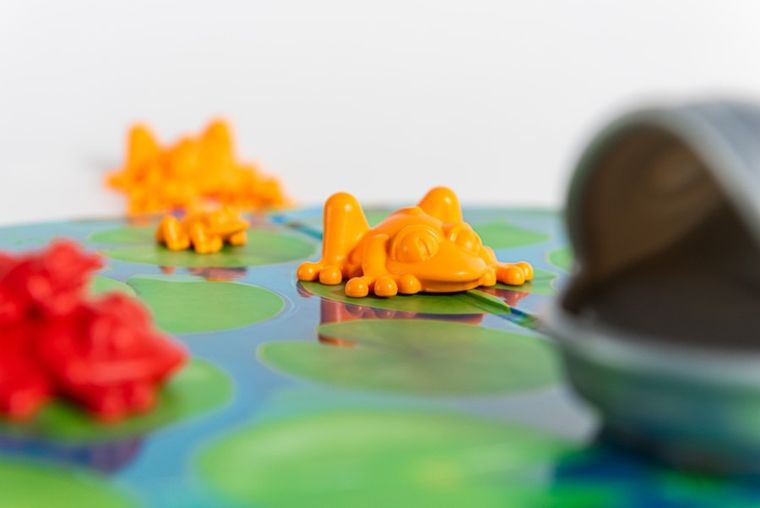 Smart Games, Żabki, gra logiczna