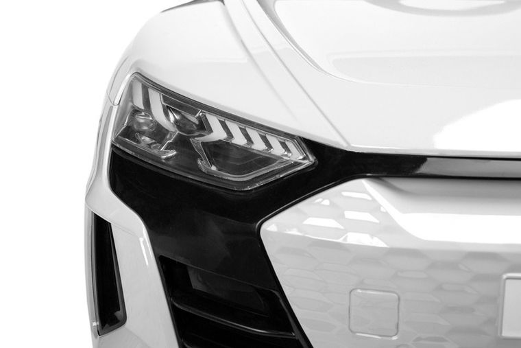 Toyz, Audi RS E-Tron GT, pojazd na akumulator, biały