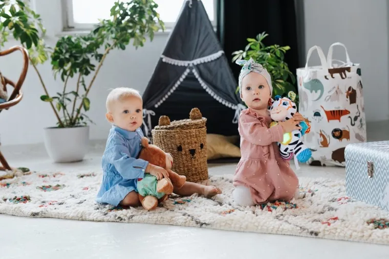 Vtech, Raczkujący Miś Tuptuś, maskotka edukacyjna