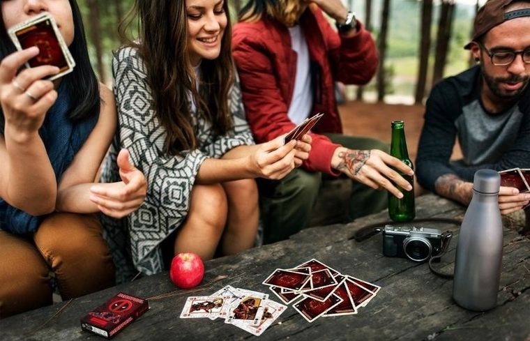 Waddingtons no. 1, Deadpool, karty do gry