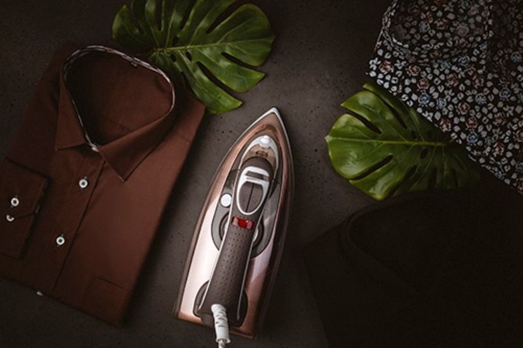 Adler, żelazko ceramiczne AD 5030, 3000W