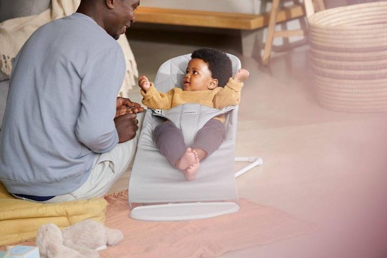 BabyBjörn, Bliss Woven, Petal Quilt, leżaczek, jasnoszary