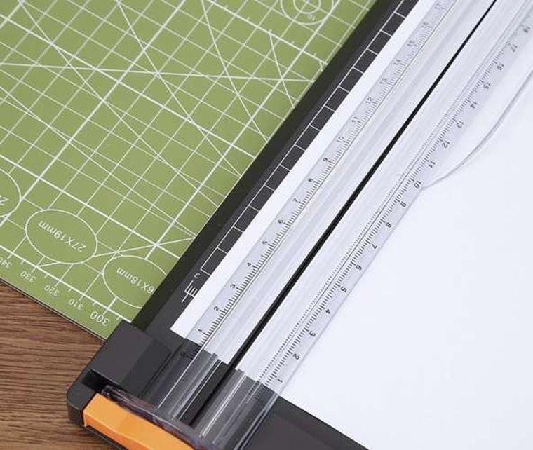 Bigstren, gilotyna do papieru, trymer