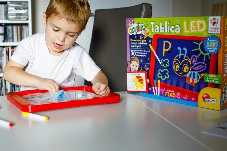 Carotina, tablica LED