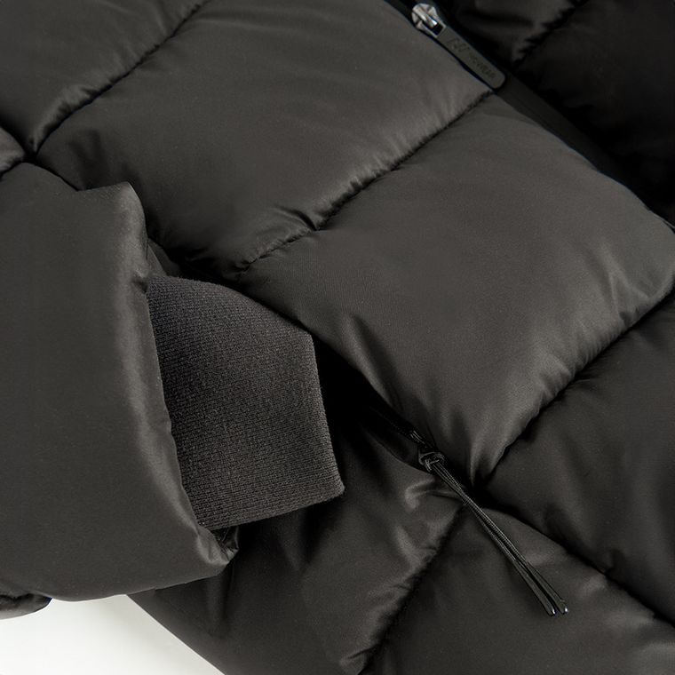 Czarna ocieplana kurtka z kapturem NOWEAR