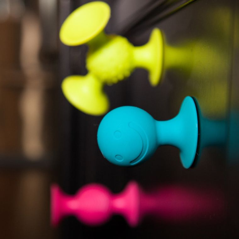 Fat Brain Toy Co. pipSquigz, przyssawki dla malucha