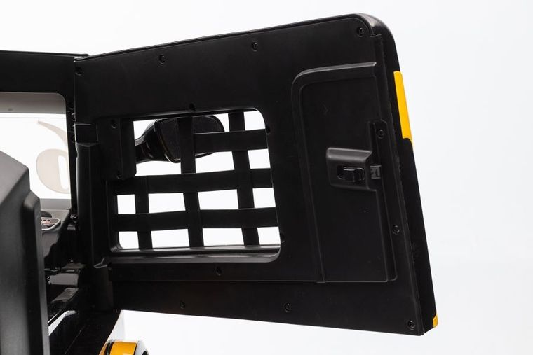 Lean Cars, Mercedes-Benz, pojazd na akumulator z naczepą, żółty