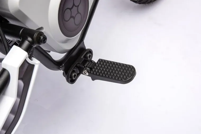 Lean Cars, motor crossowy, pojazd na akumulator, A9901, biały