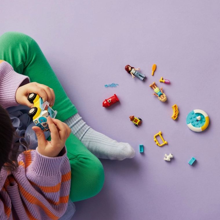 LEGO Friends, Samochód do pielęgnacji psów, 42635