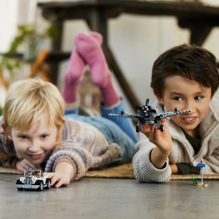 LEGO Indiana Jones, Pościg myśliwcem, 77012