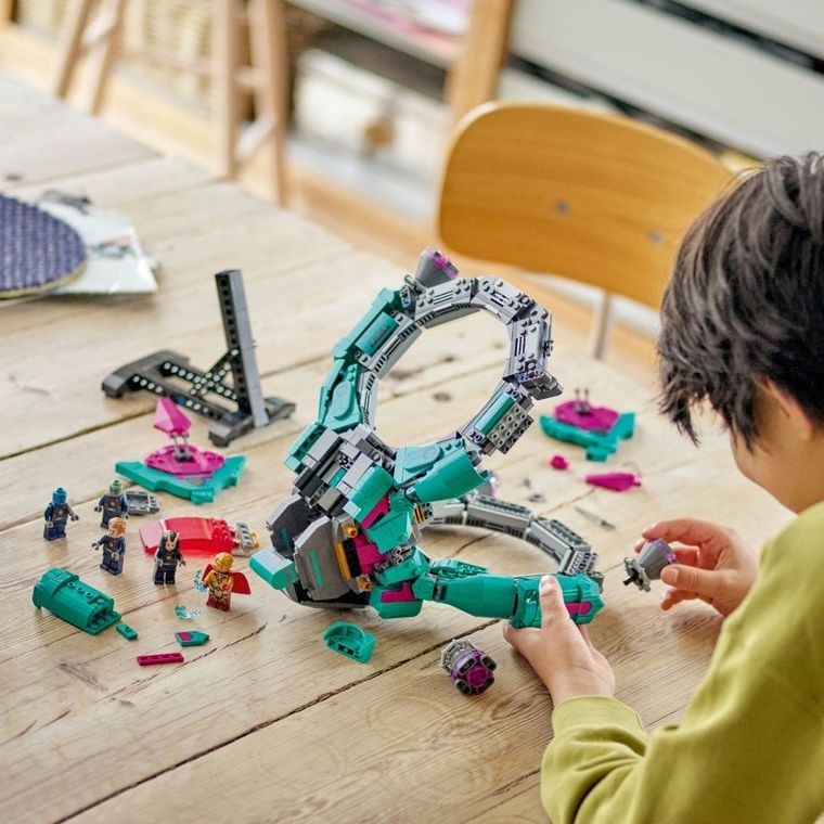 LEGO Marvel, Nowy statek Strażników, 76255