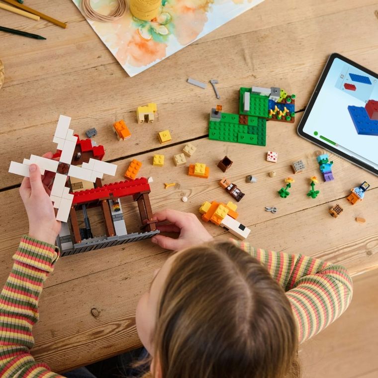 LEGO Minecraft, Farma z wiatrakiem, 21262
