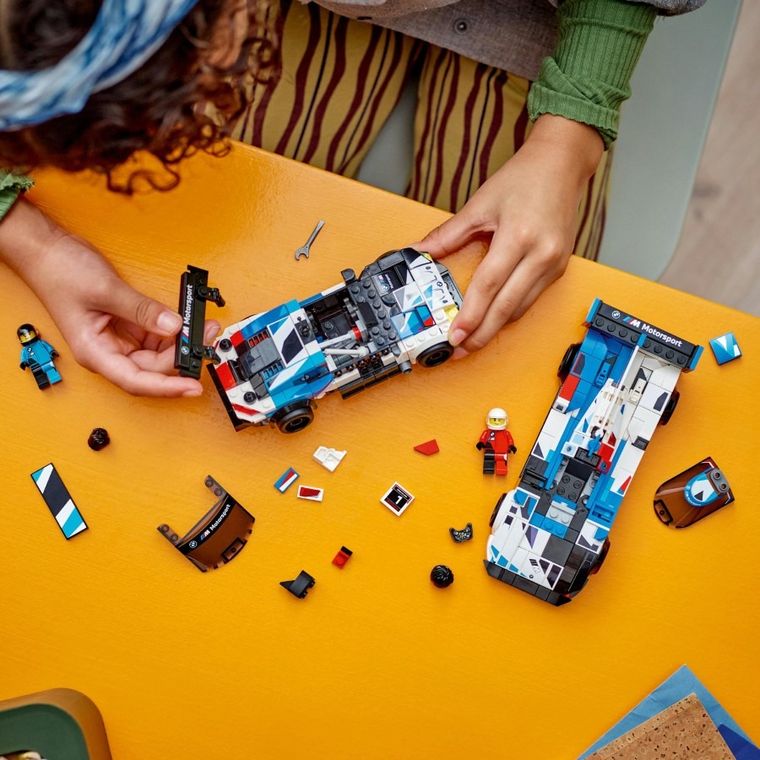 LEGO Speed Champions, Samochody wyścigowe BMW M4 GT3 & BMW M Hybrid V8, 76922