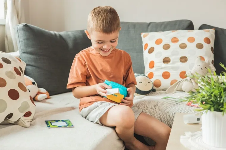 Lisciani, Hi-Tech, Print Cam, aparat natychmiastowy, zestaw z ramkami i naklejkami