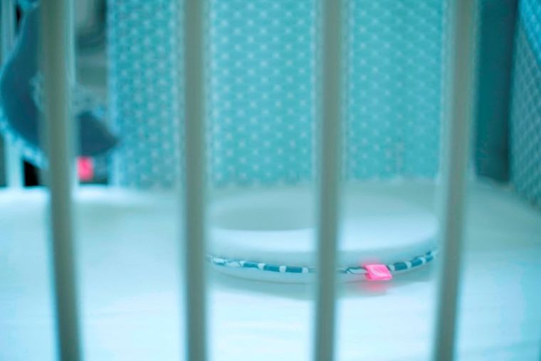 Motherhood, Classics Różowy, ergonomiczna poduszka stabilizująca dla niemowląt