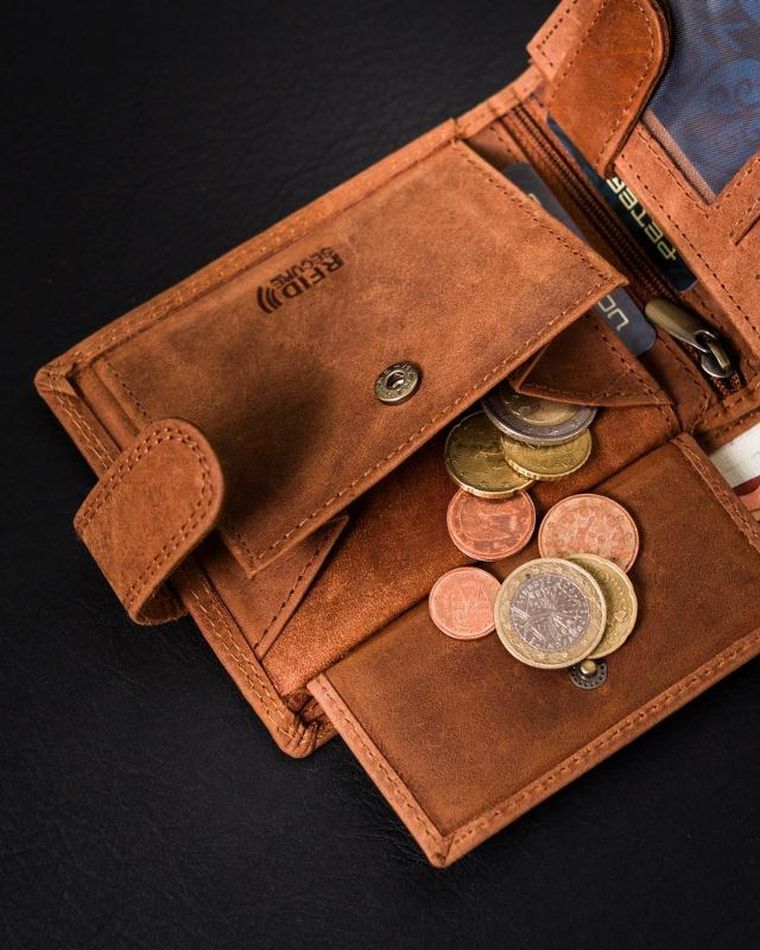 Portfel, brązowy, skórzany, RFID, Peterson