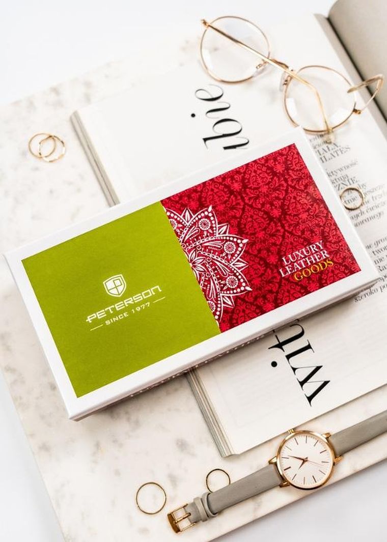 Portfel, czarny, skórzany, Peterson