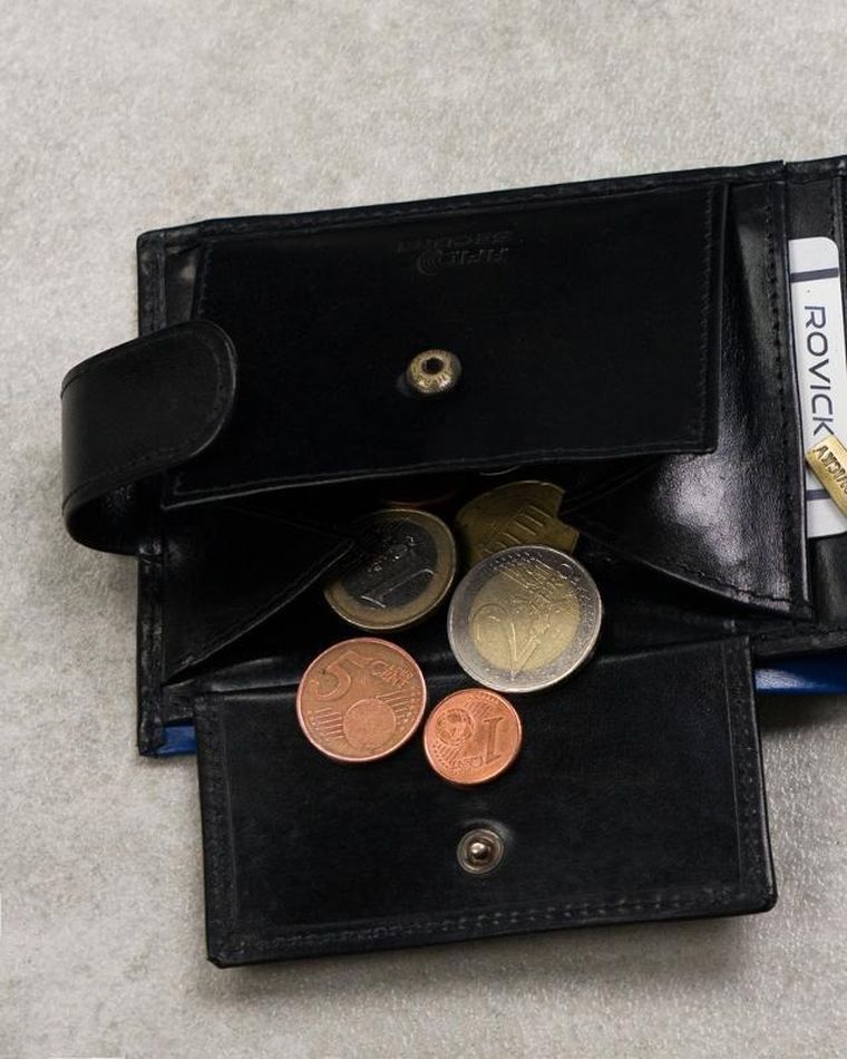 Portfel, czarny, skórzany, RFID, Rovicky