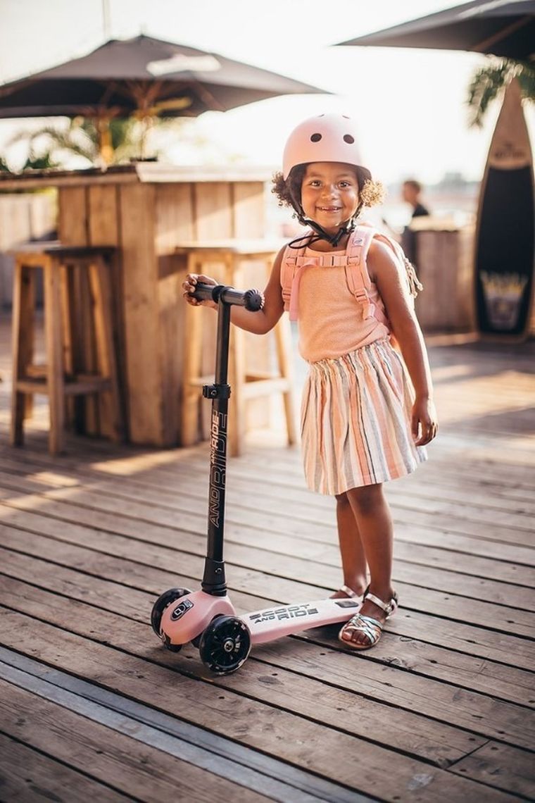 Scoot & Ride, plecak na hulajnogę, 8l, Rose