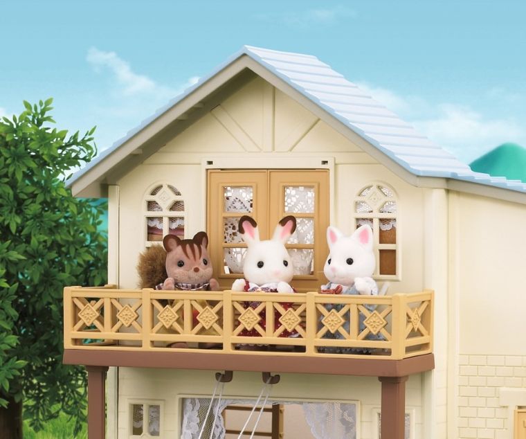 Sylvanian Families, Wiejski domek z niebieskim dachem, zestaw z figurkami, 5343
