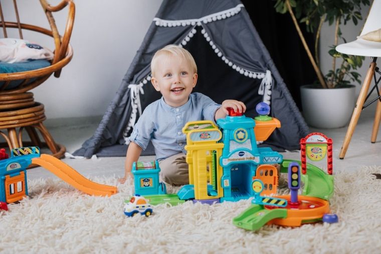 Vtech, Tut Tut Autka, Posterunek Policji, zestaw