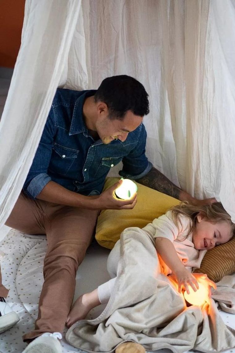 Yumi Yay, lampka nocna, Billy & Tika