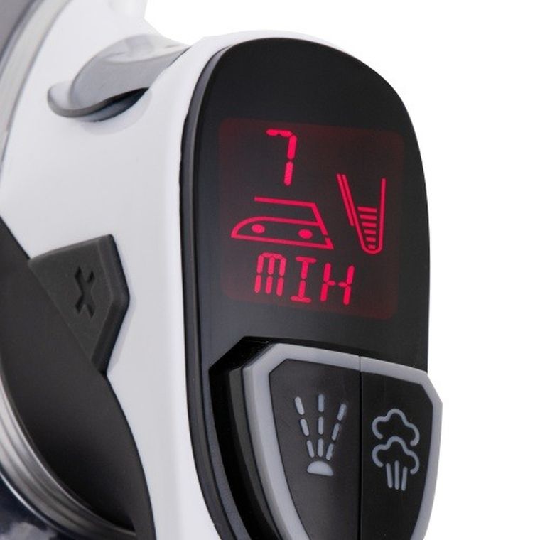 Adler, żelazko parowe z ekranem LCD