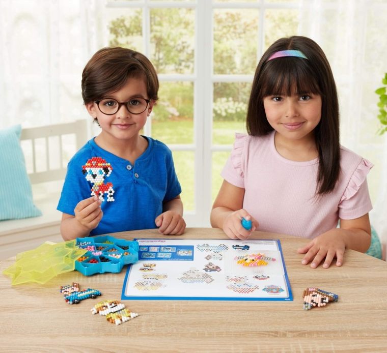 Aquabeads, Psi Patrol, koraliki wodne, zestaw startowy, 700 elementów, 35126