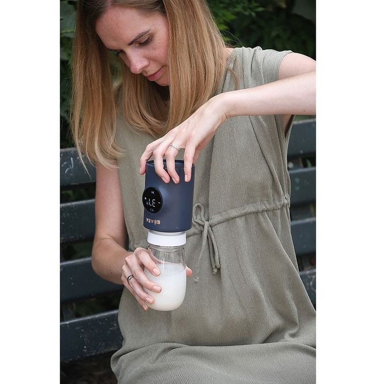 Beaba, Milk Nomad, przenośny podgrzewacz do butelek z funkcją mieszania 2w1, night blue