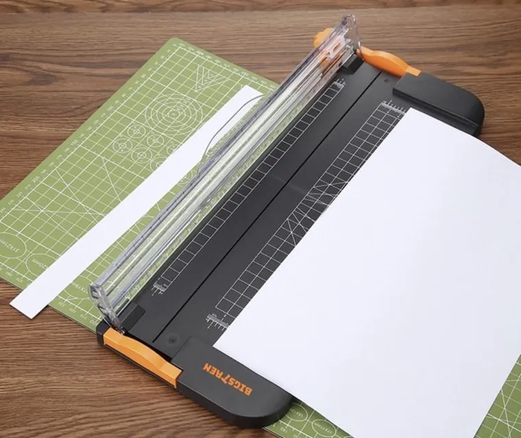 Bigstren, gilotyna do papieru, trymer