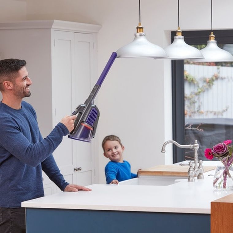 Black&Decker, odkurzacz ręczny, 18v