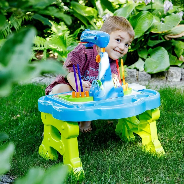 Carotina, biurko z projektorem LED