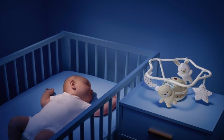 Chicco, First Dreams, karuzela na łóżeczko 3w1, rainbow, beżowa