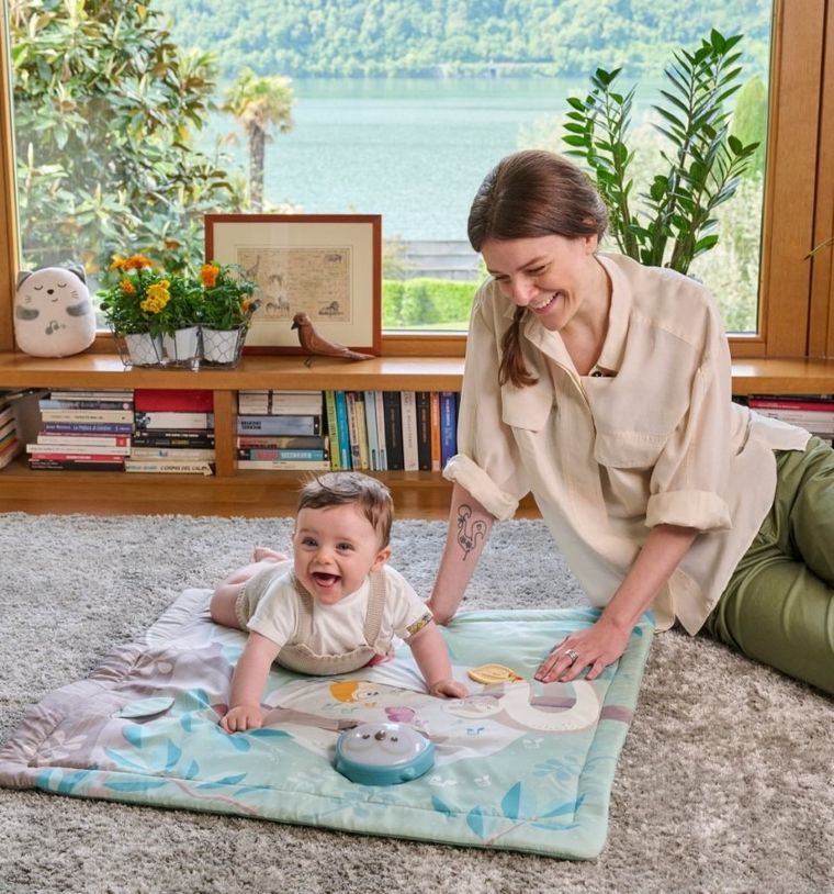 Chicco, First Dreams, Relax & Play Mat, interaktywna mata 2w1 z lampką i melodiami, sowa