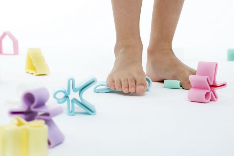 Dena, ludzik i domek, klocki silikonowe, violet pastel