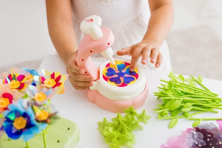 Dumel, Fabryka Radości, Kwiaty, zestaw kreatywny do tworzenia kwiatów