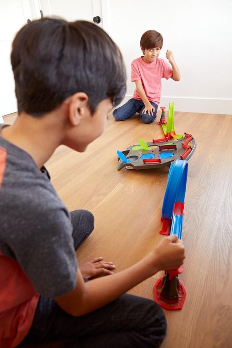 Hot Wheels, Wyścig do celu, zestaw