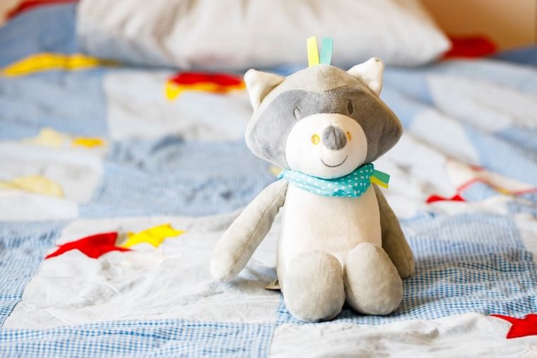 InnoGIO, GIOfriends, Oscar, szumiąca przytulanka z pozytywką i lampką nocną