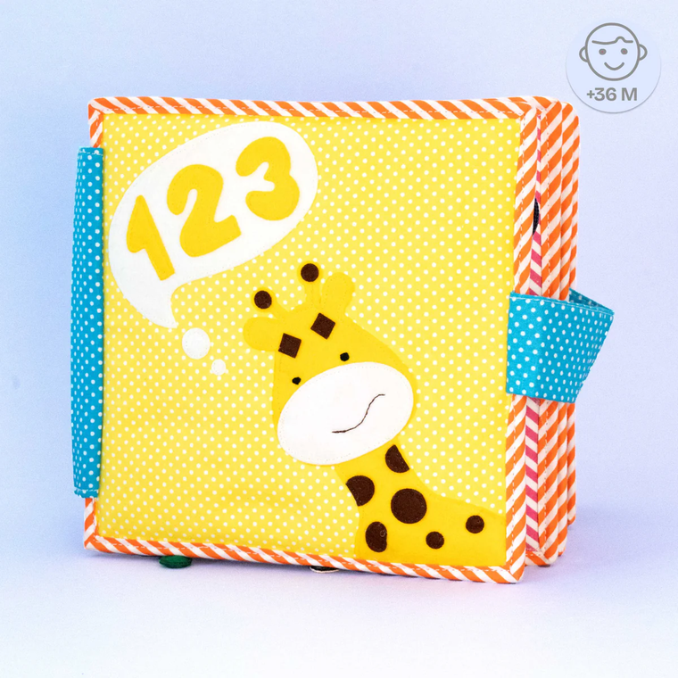 Jolly Designs. 1 2 3. Książeczka sensoryczno-manipulacyjna